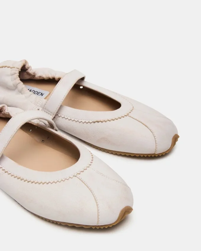 Anaya hvit distressed