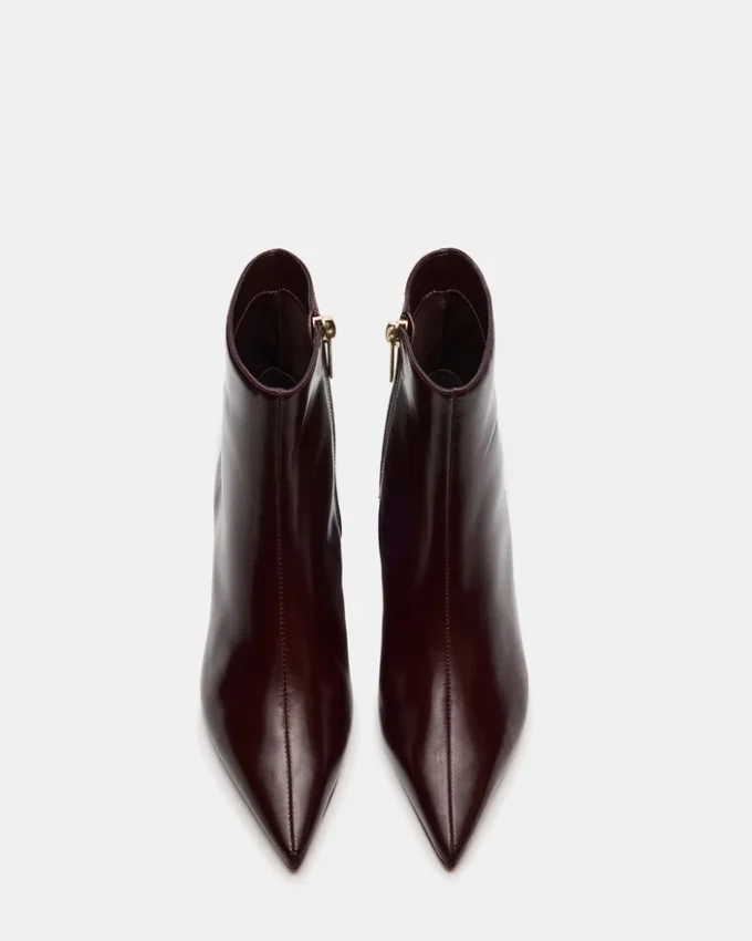 Ashli vinrødt skinn