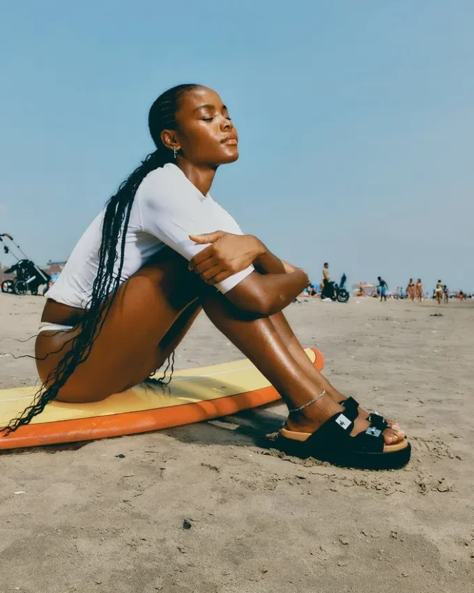 Bigschmona svart/svart ruskind