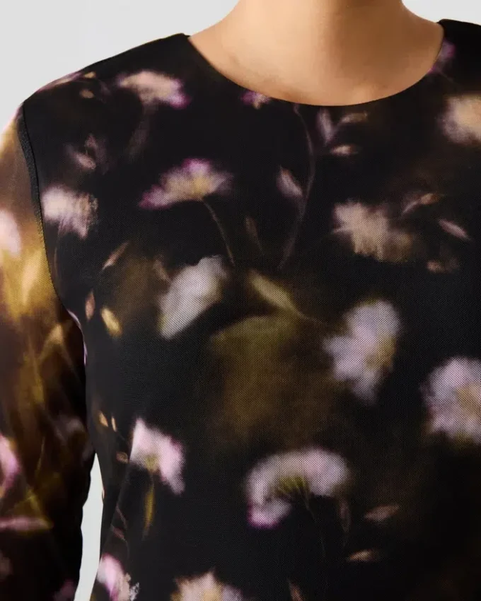 Bliss-kjole i svart med små blomster