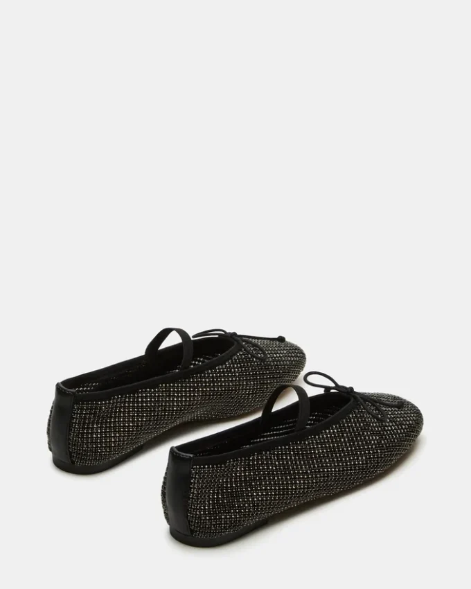 Delara svart med flere rhinestones