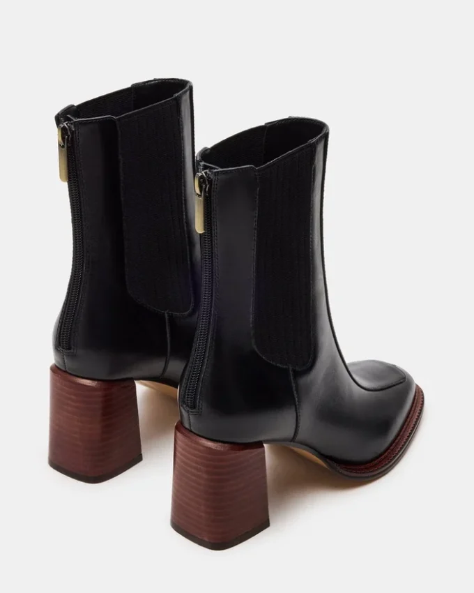 Downtown svart skinn