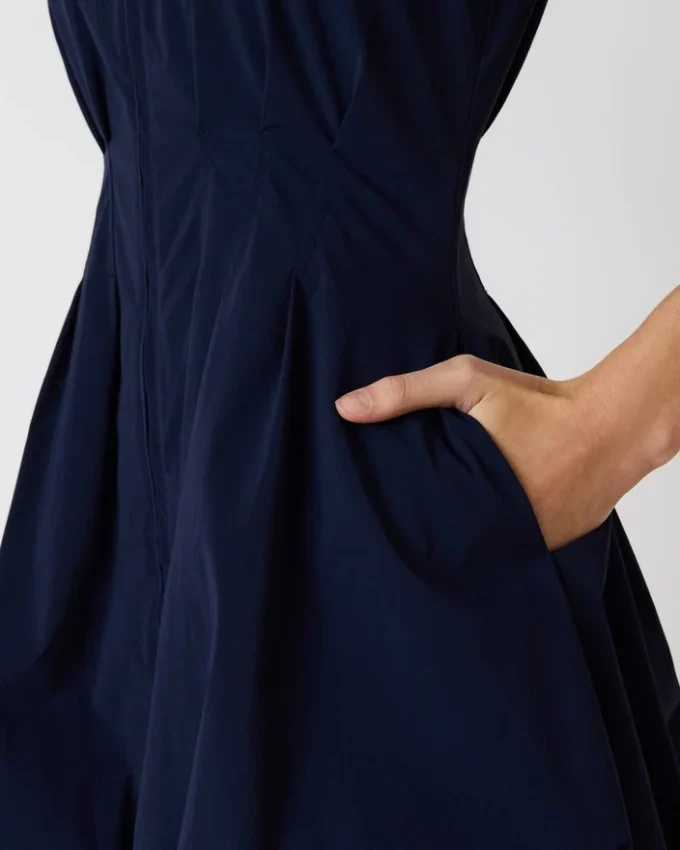 Dyanne-kjole i marineblå