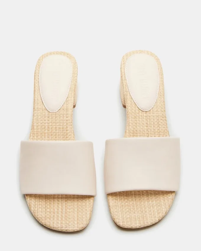 Hailee benhvit skinn