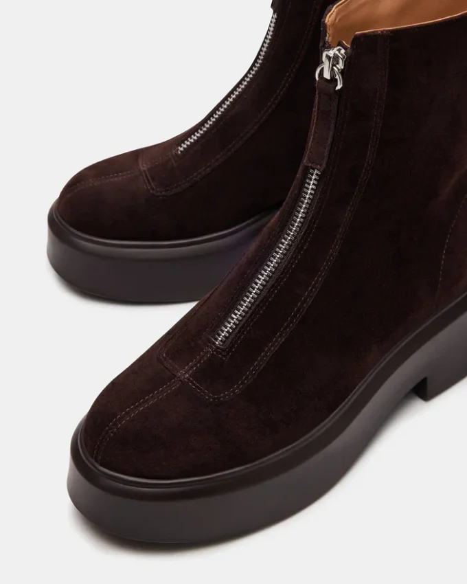 Jones sjokoladebrun semsket skinn