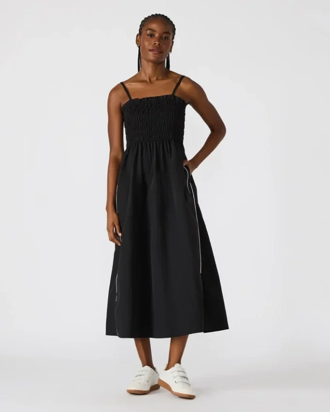 Kit-kjole svart/hvit