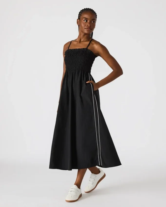 Kit-kjole svart/hvit