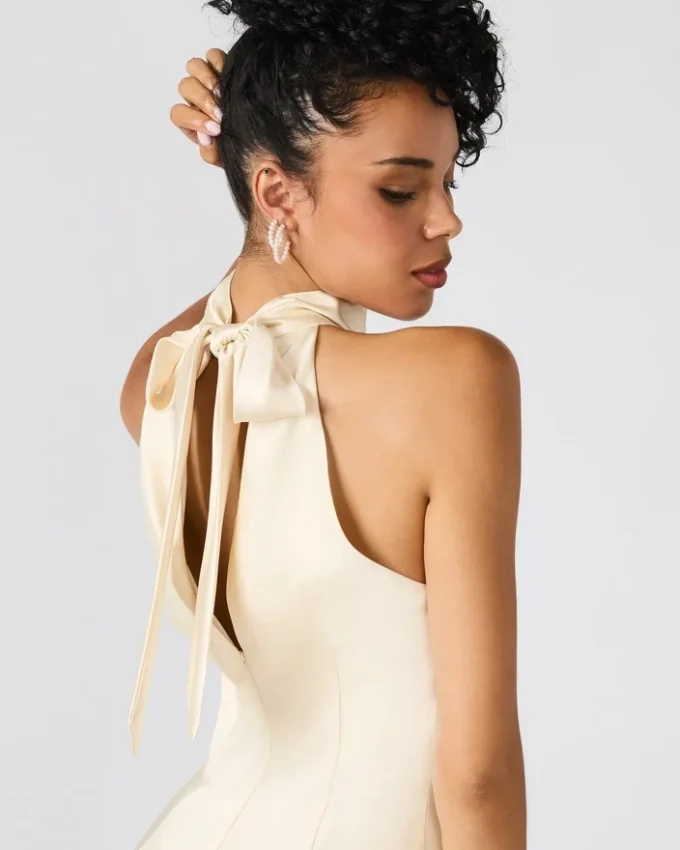 Lara-kjole, krem Lara-kjole, krem