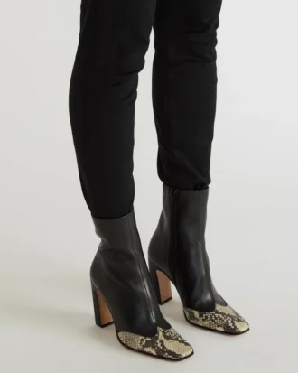 Lyle svart skinn med slangemønster