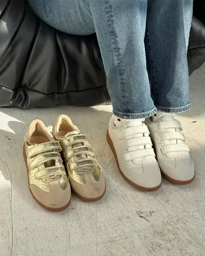 Momentum White Momentum White