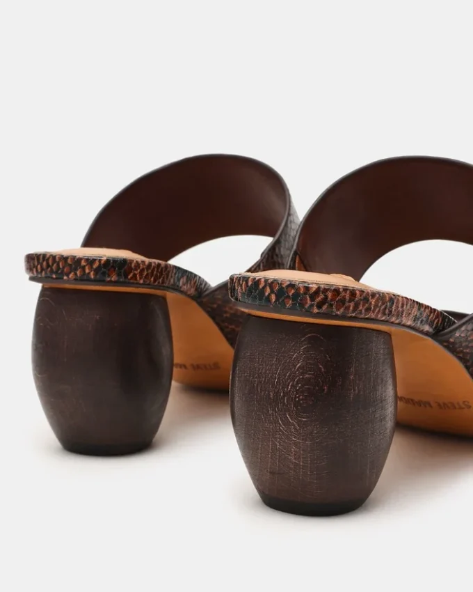 Nola brun slangeskinn