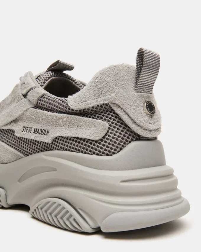 Possess grå semsket skinn