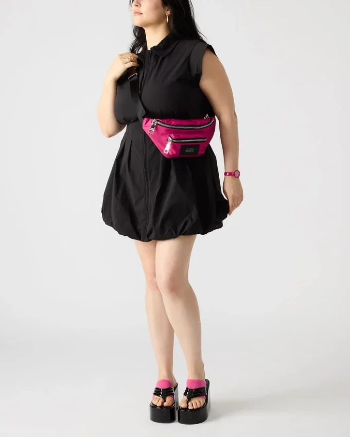 Remix-veske i fuchsia