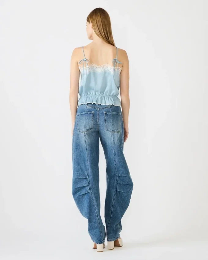 Roan-top i støvblått