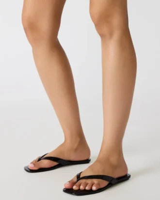 Trella svart lakksko