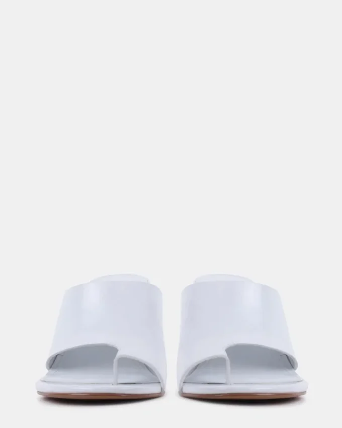 Valentin hvitt skinn