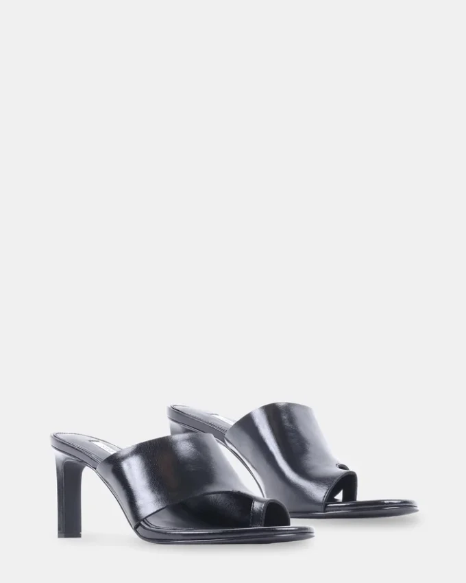 Valentin svart skinn