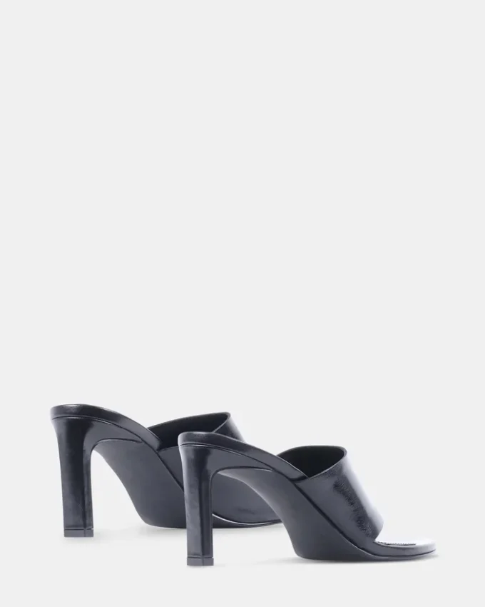 Valentin svart skinn